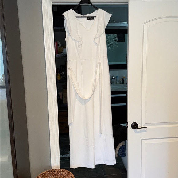 Kasper Women's Ruffled Sleeveless Wide-Leg Jumpsuit Kasper White size M - Picture 3 of 6